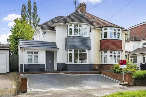 4 bedroom semi-detached house for sale, Chestnut Avenue, West Wickham