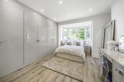 85 Chestnut Avenue, West Wickham, BR4 9EU