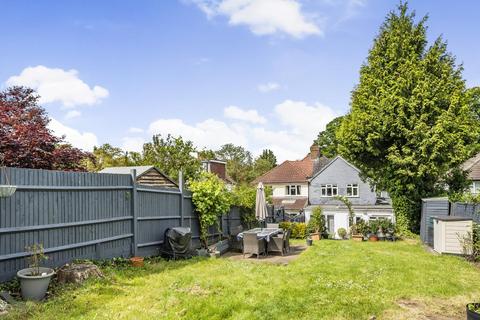 85 Chestnut Avenue, West Wickham, BR4 9EU