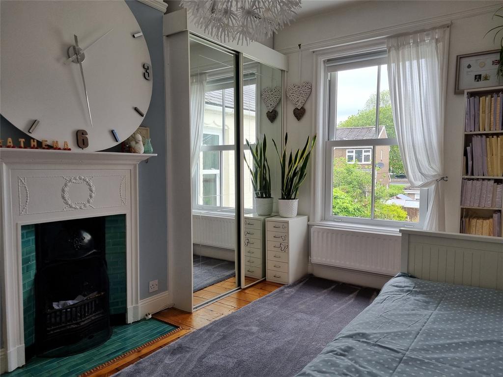 2nd Bedroom