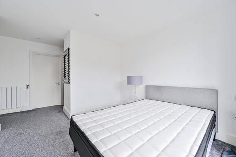 2 bedroom flat to rent, Warehouse Court, Woolwich Riverside, London, SE18