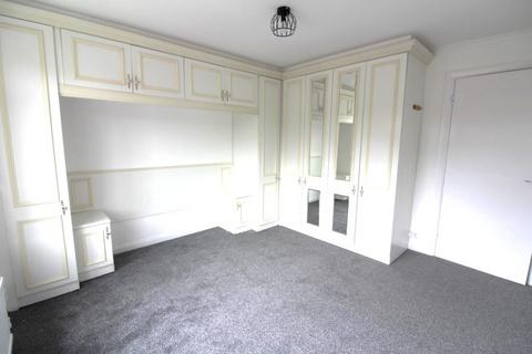 2 bedroom flat to rent, Mays Lane, Barnet EN5 2EG
