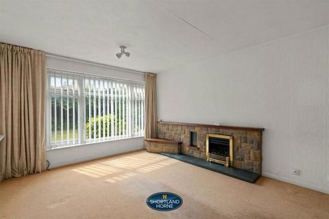2 bedroom bungalow for sale, Lonscale Drive, Styvechale, Coventry, West Midlands, CV3 6NN