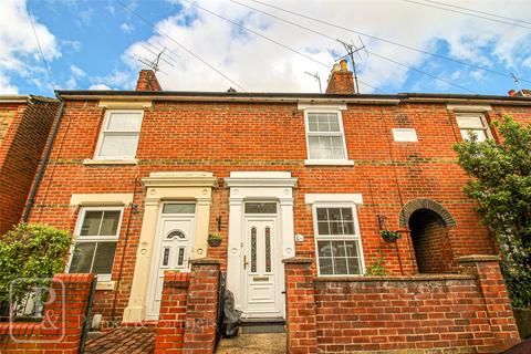 3 bedroom terraced house to rent, Granville Road, New Town, Colchester, Essex, CO1