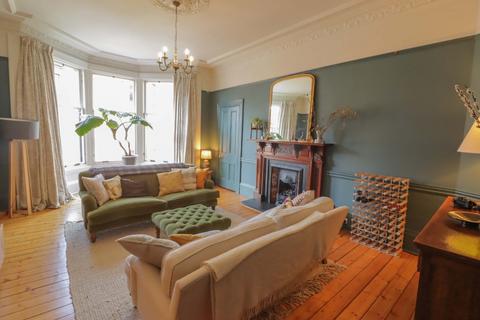 3 bedroom flat to rent, Wilton Street, North Kelvinside, Glasgow, G20