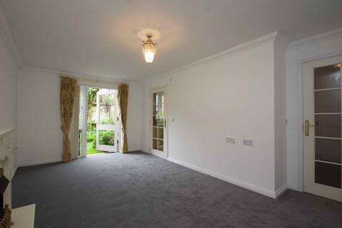 1 bedroom flat for sale, Cavendish Lodge, Magdalene Street, Glastonbury