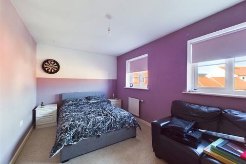 2 bedroom terraced house for sale, Colethrop Way, Hardwicke, Gloucester, Gloucestershire, GL2