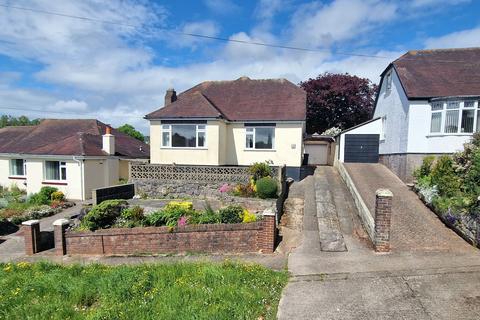 4 bedroom detached bungalow for sale, Cadewell, Torquay