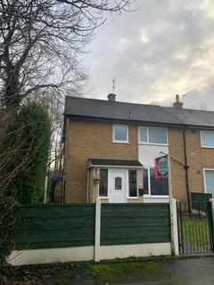 2 bedroom end of terrace house to rent, Manchester, Manchester M22