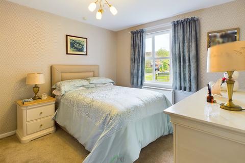 2 bedroom ground floor flat for sale, Guardian Close, Poole Road, Fulwood, PR2 8EX
