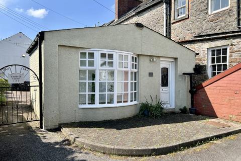 1 bedroom bungalow for sale, 1 Tanpits Lane, Kirkcudbright