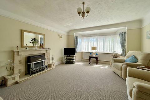 2 bedroom apartment for sale, De Lisle Road, Bournemouth, BH3