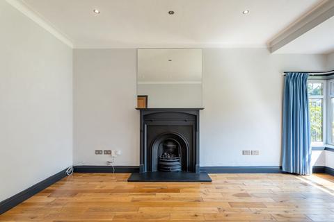 132 Kilpatrick Gardens, Clarkston, Glasgow, G76 7RW
