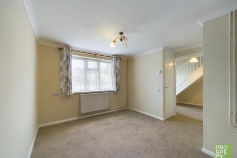 3 bedroom terraced house to rent, Trenchard Road, Holyport, Maidenhead, Berkshire, SL6