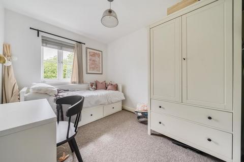3 bedroom semi-detached house for sale, Carterton,  Oxfordshire,  OX18