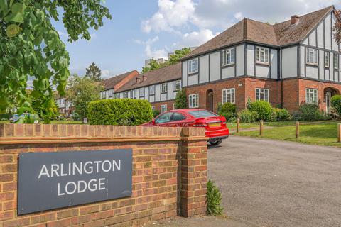 2 bedroom apartment for sale, Arlington Lodge, Monument Hill, Weybridge, KT13