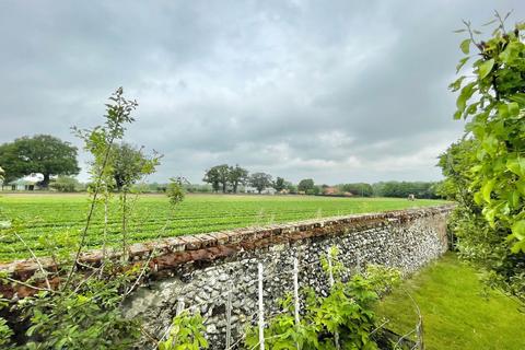 3 bedroom cottage for sale, Eccles Road, East Harling