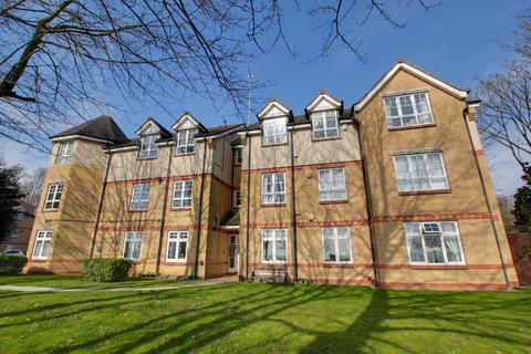 3 bedroom flat to rent, St. Marys Close, Hessle, East Riding of Yorkshire, HU13