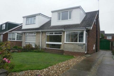 3 bedroom semi-detached house to rent, The Wolds, Cottingham, East Riding of Yorkshire, HU16
