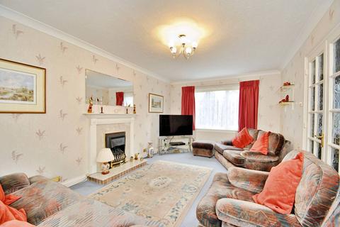 4 bedroom detached house for sale, Stonecrop Close, Broadstone BH18
