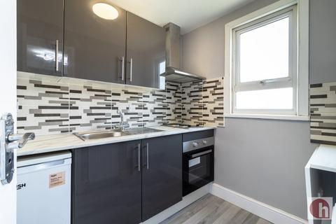 1 bedroom flat to rent, Leeside Crescent, Golders Green