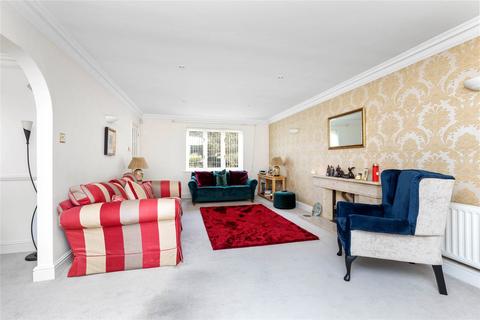 3 bedroom detached house for sale, The Roundway, Rustington, Littlehampton, BN16