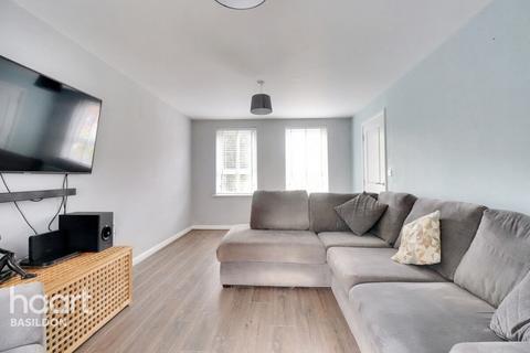 123 Broadhurst Place, Basildon, SS14 2FA