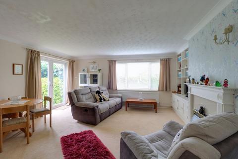 3 bedroom detached bungalow for sale, Rosebery Way, Newmarket CB8