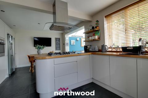 14 Bellwood Crescent, Thorne, Doncaster, DN8 4BA