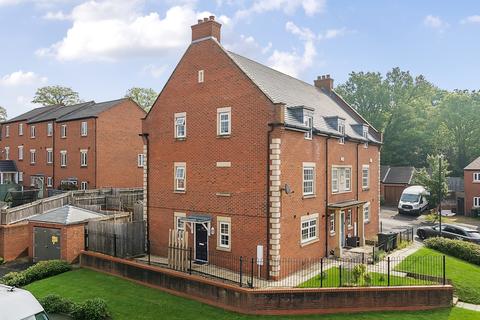 3 bedroom townhouse for sale, Ferney Hills Close, Birmingham B43