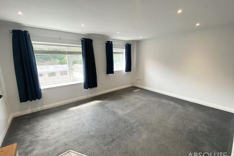 2 bedroom apartment to rent, Windmill Hill, Brixham, TQ5