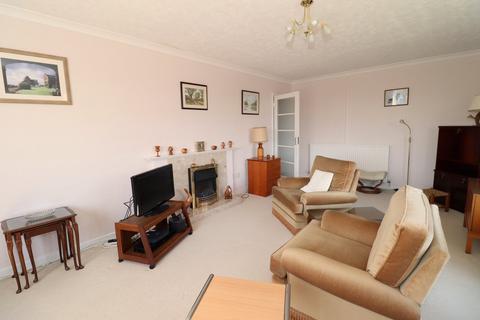 3 bedroom flat for sale, Normandale House, Normandale, Bexhill-on-Sea, TN39