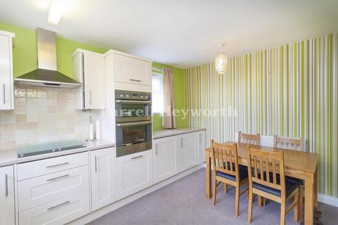 1 Easington, Lancaster, LA1 5JJ