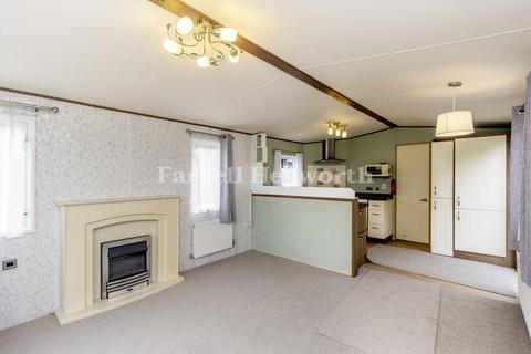 2 bedroom house for sale, Oxcliffe New Farm, Morecambe LA3