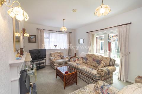 3 bedroom detached house for sale, Ingleway Avenue, Blackpool FY3