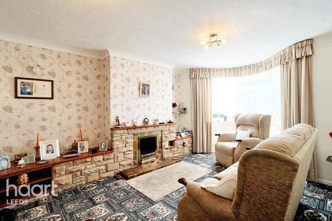 19 Alexander Avenue, Leeds, LS15 0LU