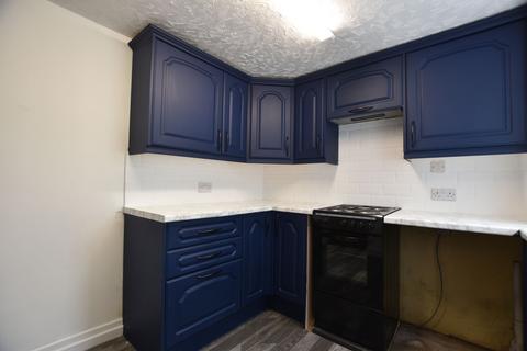 2 bedroom terraced house to rent, Lime Street, Great Harwood, BB6