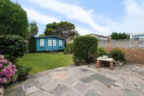 5 bedroom semi-detached house to rent, Cavendish Avenue, New Malden, KT3