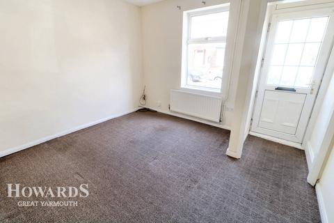 3 bedroom terraced house for sale, Century Road, Great Yarmouth