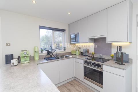16 Chaffinch Close, Thornton-cleveleys, FY5 2UR