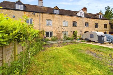 2 bedroom terraced house for sale, Gloucester Road, Stonehouse, Gloucestershire, GL10