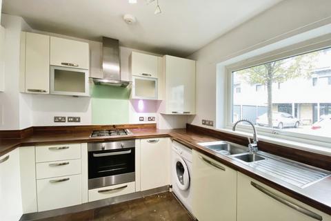 3 bedroom terraced house to rent, Strachan Close Maidstone ME15