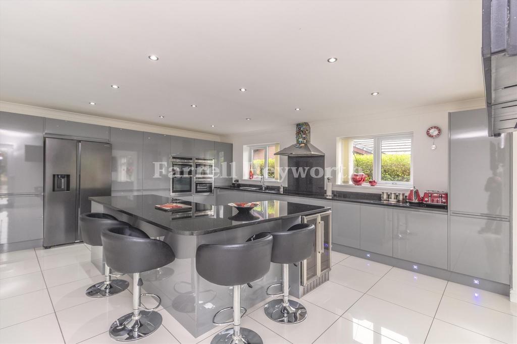 Kitchen 3