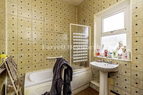 5 Barnes Road, Heysham, Morecambe, LA3 1UW