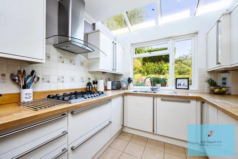 4 bedroom detached house for sale, Elizabeth Avenue, Hove, BN3