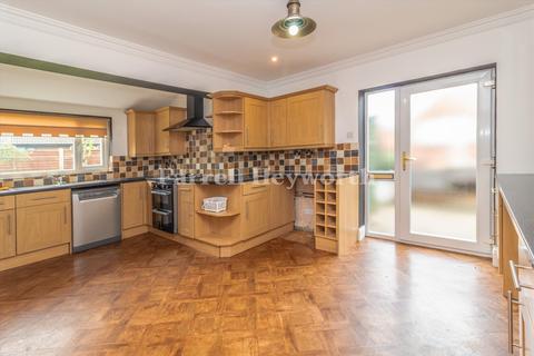 4 bedroom house for sale, Low Croft, Preston PR4