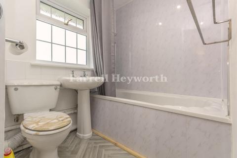 69 Northlands, Leyland, PR26 7XR