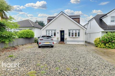 4 bedroom detached house for sale, High Mead, Hockley
