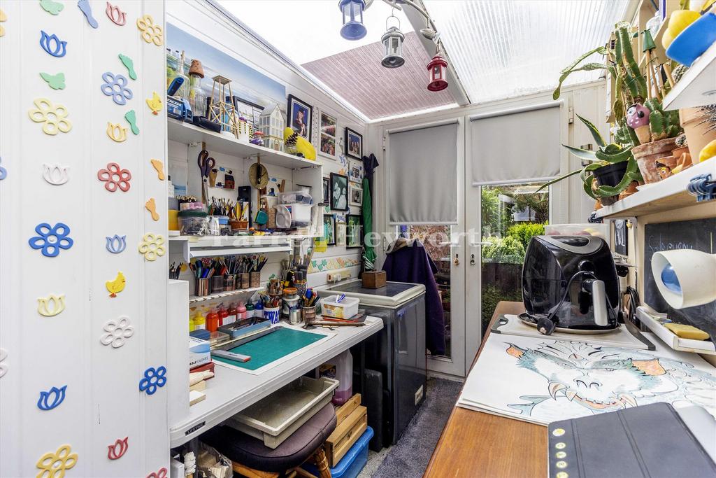 Office/Craft Room