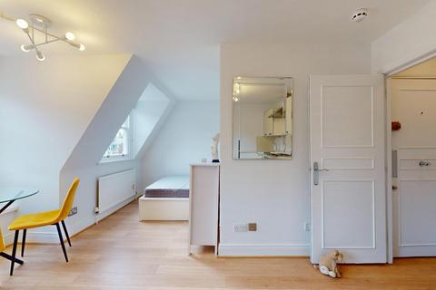 1 bedroom apartment to rent, Egerton Gardens, London, SW3